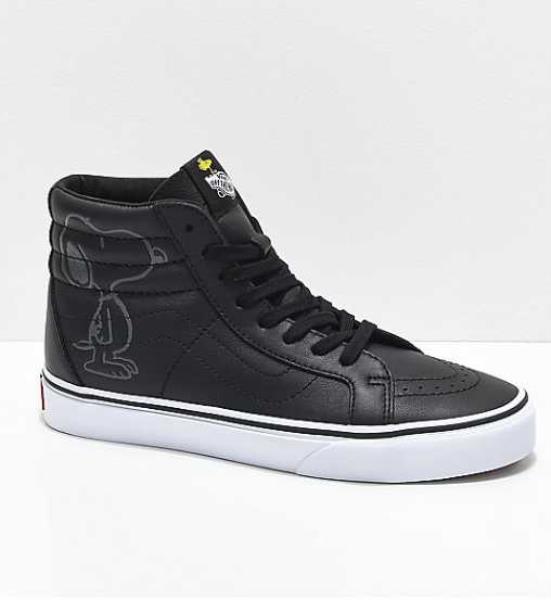 vans snoopy black and white