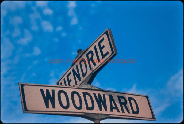 Street sign Woodward Ave