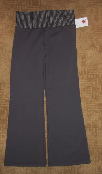 lululemon groove pant discontinued