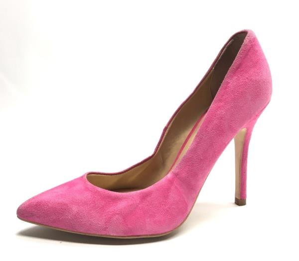 hot pink suede pumps