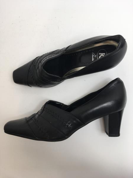 clarks ladies office shoes