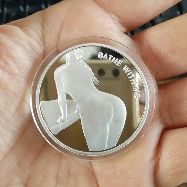 Sexy Hot ass girl / 1 oz .999 Fine Silver Round Bar Bullion Coin SB1L6